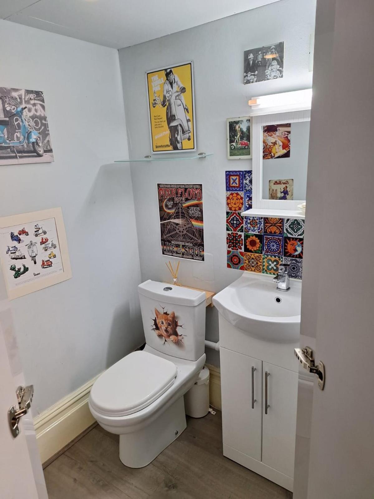 Walsden Todmorden Bed & Breakfast - The Toothless Mog מראה חיצוני תמונה